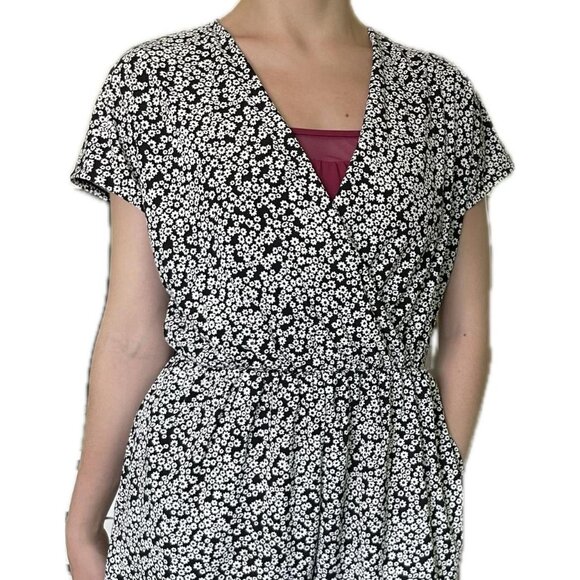 UNIQLO Women's Black and White Playsuit-Romper (size L) - Picture 1 of 8